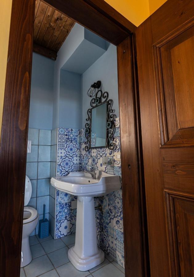 Castello Di Petecciano B&B Mosciano SantʼAngelo Eksteriør bilde