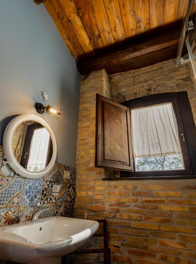 Castello Di Petecciano B&B Mosciano SantʼAngelo Eksteriør bilde