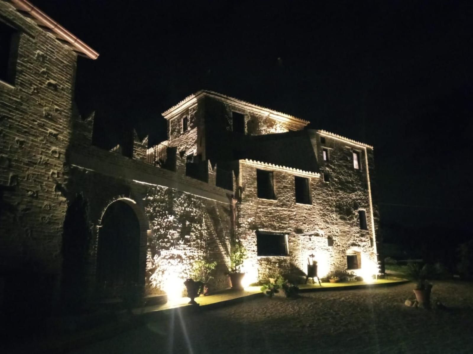 Castello Di Petecciano B&B Mosciano SantʼAngelo Eksteriør bilde