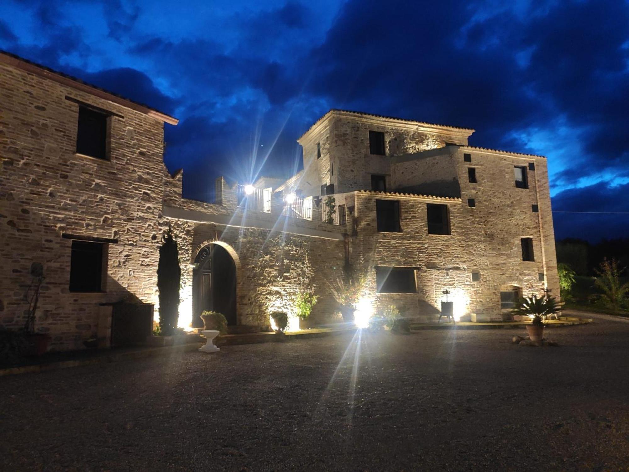 Castello Di Petecciano B&B Mosciano SantʼAngelo Eksteriør bilde